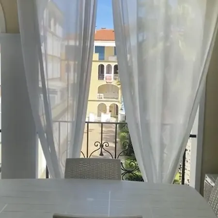 L' Angolo Sul Mare *